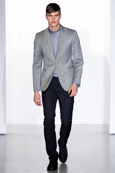 Look 19